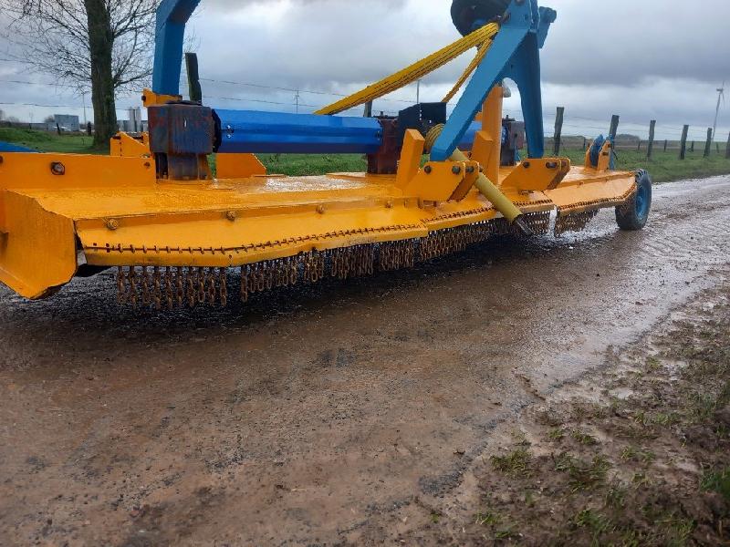 Gyrobroyeur Bomford Tri-Blade 4000 - En occasion_2