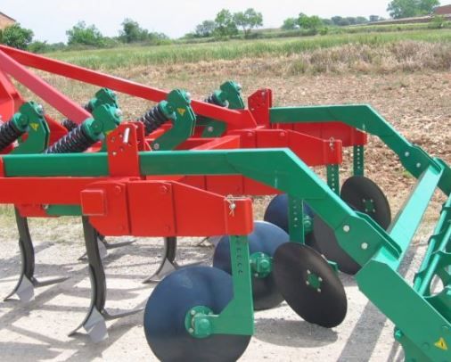 Agromak 5F - Cultivateur agricole Segues - Largeur de travail de 2500 à 6000 mm - 5 fonctions en une seule passe_2