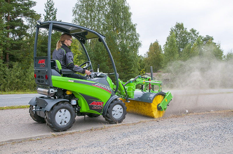 Balayeuse professionnelle avant Tecno Oy - Référence A35583 - 3 largeurs de travail disponibles (1100, 1500, 2000 mm)_2