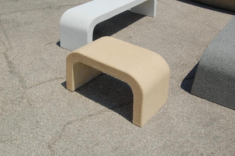 Banc en béton Grap - Formes organiques de la nature pour espaces publics_2