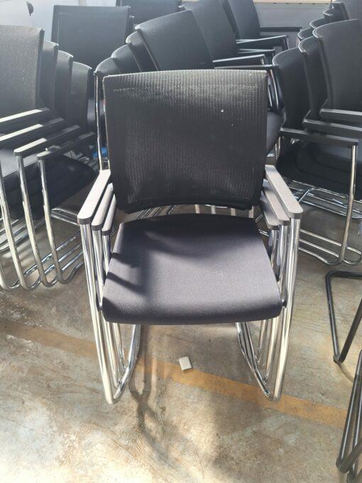 Chaise visiteur Ciello - Klöber d'occasion - cadre en acier inoxydable, assise ergonomique, design moderne_2