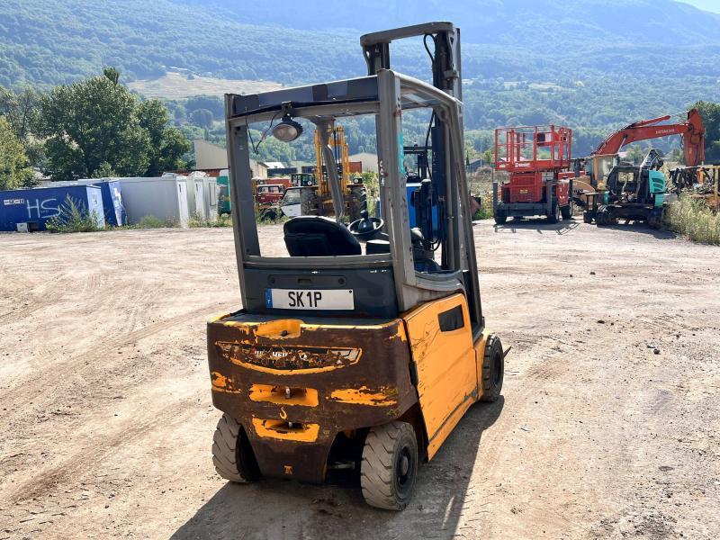 Jungheinrich EFG318 400ZZ Chariot élévateur électrique 1,8T_2