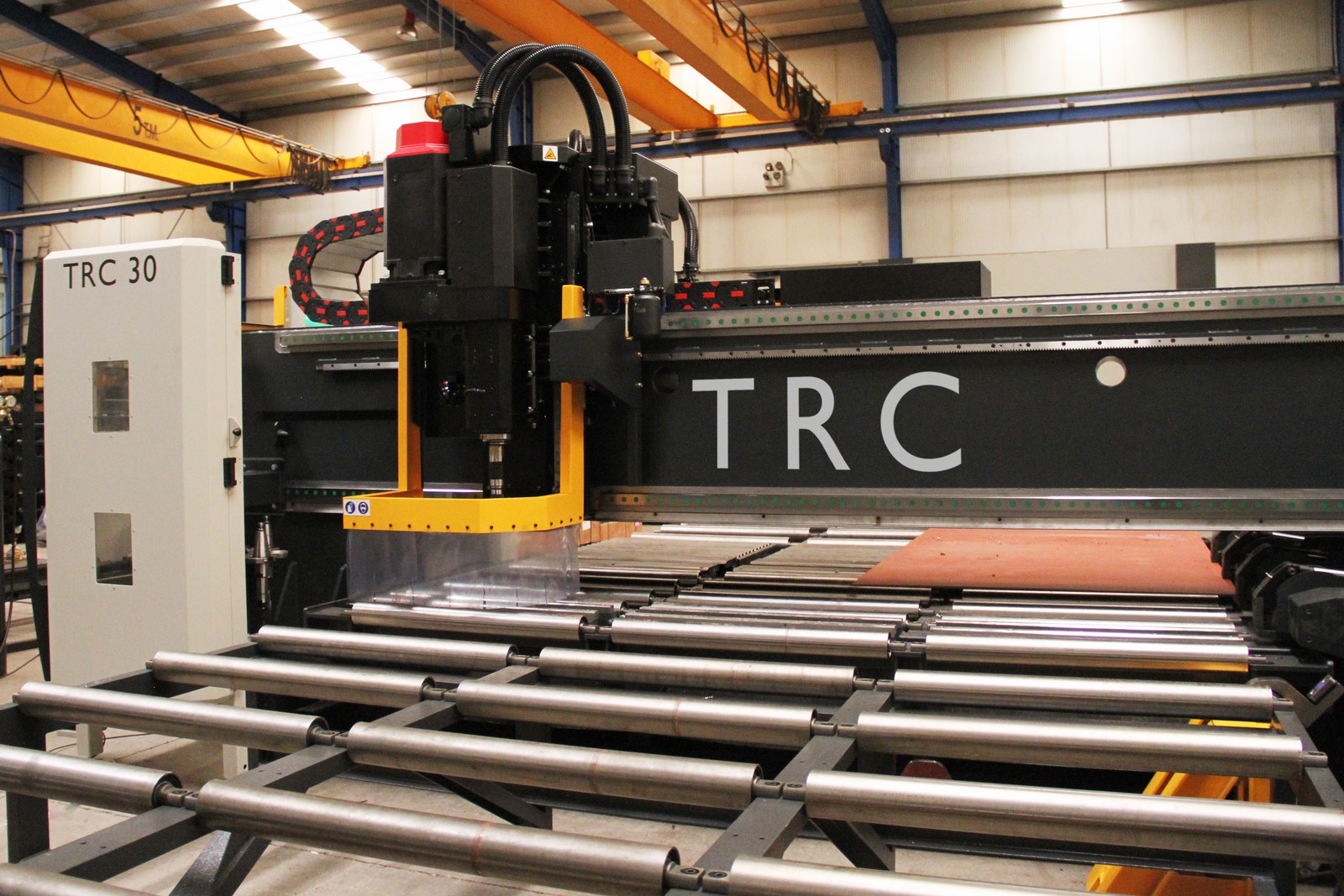 Machine de découpe combinée TRC TECOI - haute précision et répétitivité pour pièces de grandes dimensions_2
