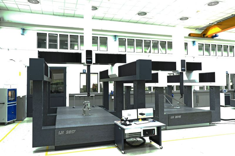 Machine tridimensionnelle LH Gantry Wenzel - numérisation CNC 3 ou 5 axes pour inspection de pièces lourdes et volumineuses_2
