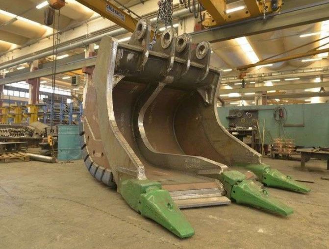 Godet robuste HB 400/450 - RIPPER_2