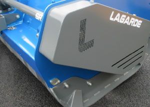 Équipement agricole avec boîtier 260 CV et roue libre intégrée