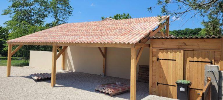 Carport en bois Douglas - LCI Cheval - Protection élégante et durable pour véhicules_2