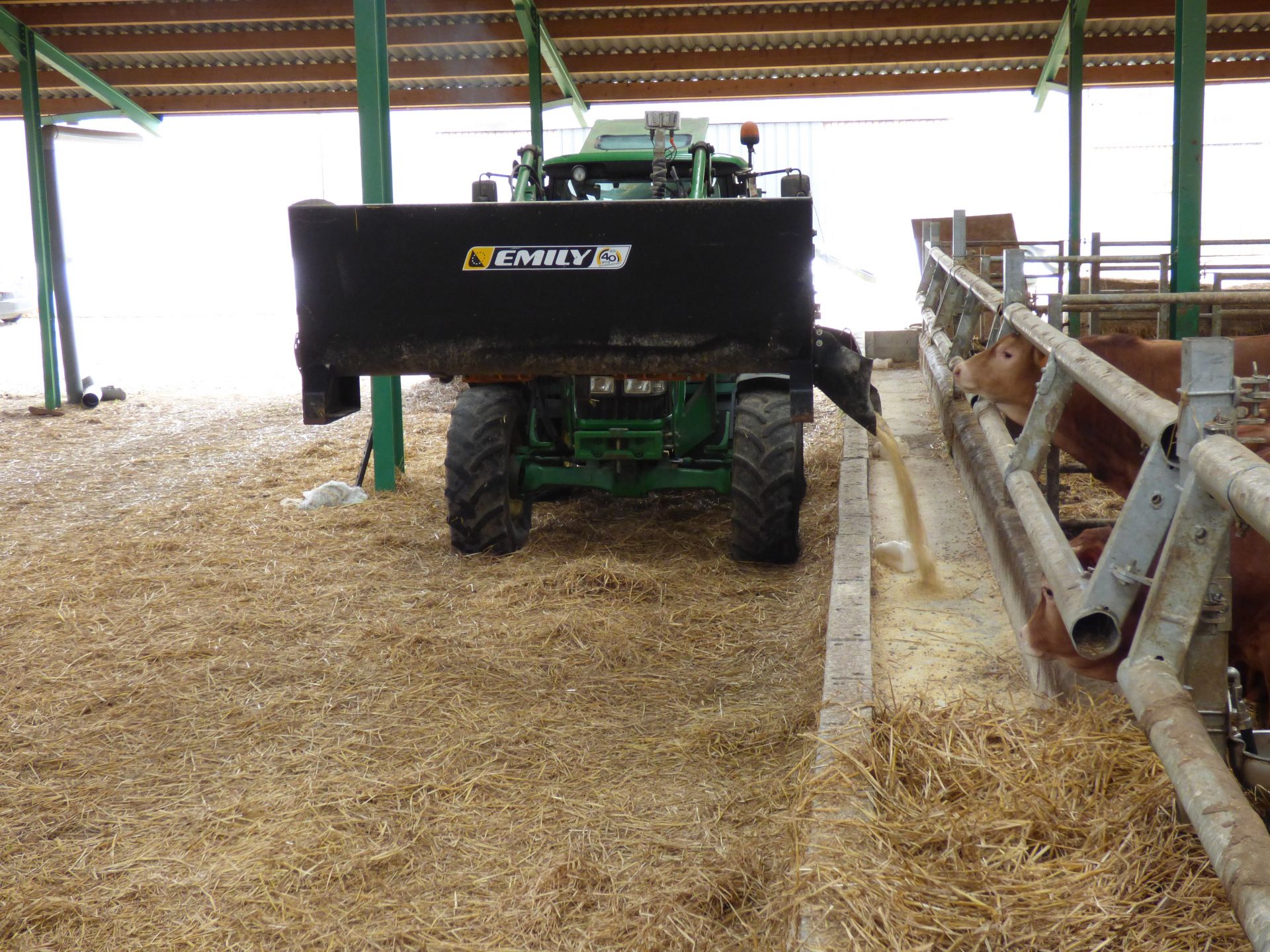 Godet mélangeur distributeur d’aliments secs duo-mix_2