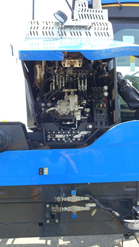 New Holland 9080N - Tracteur enjambeur viticole haute performance, 175 ch, 2023, 1000 h_2