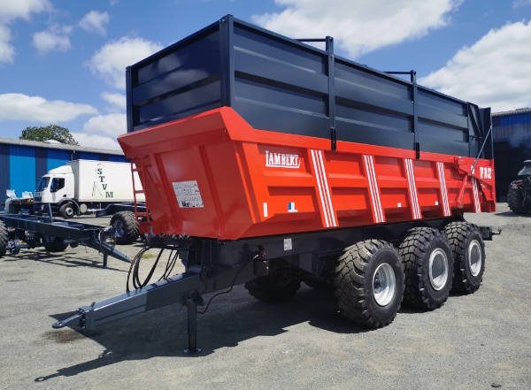 Remorque TP 70-32 - Benne 7,00x1,00 m - Volume 15,40-30,80 m³ (Tridem 130)_2