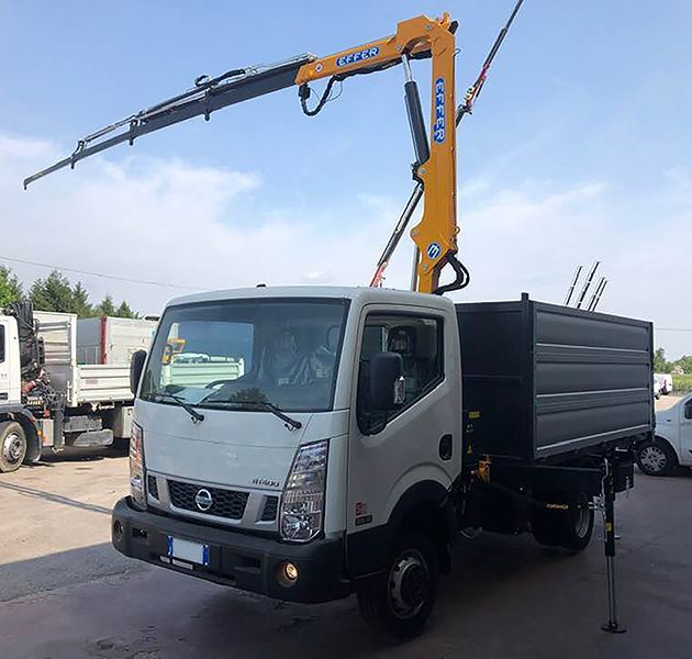 Grue effer light 35 avec acier haute résistance et rapport puissance/poids optimisé