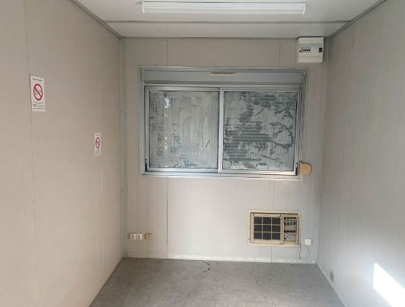 Bureau modulaire - Avec climatisation, convecteur et éclairage - 4 x 2,50 m_2