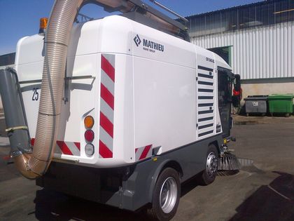 Balayeuse aspiratrice 5m3 - mathieu ravo 540 xl_2