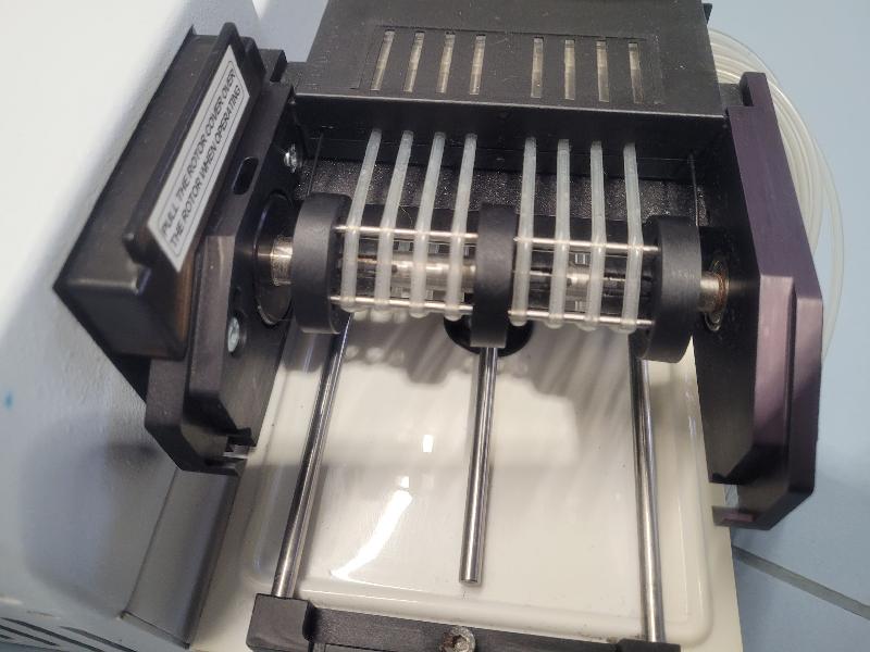 Distributeur de microplaques Thermo Scientific Multidrop 832_2