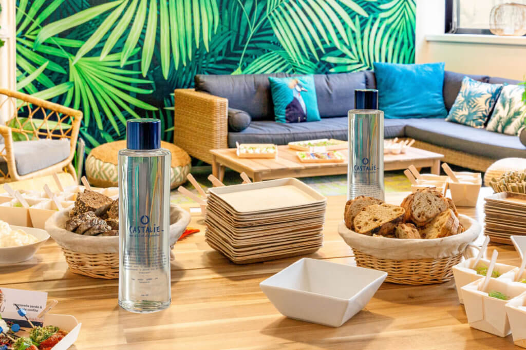 Fontaine à eau plate, gazeuse ou chaude pour bureau