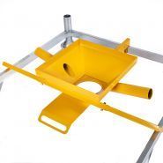 Système de vidange avec trémie pyramidale et vanne guillotine