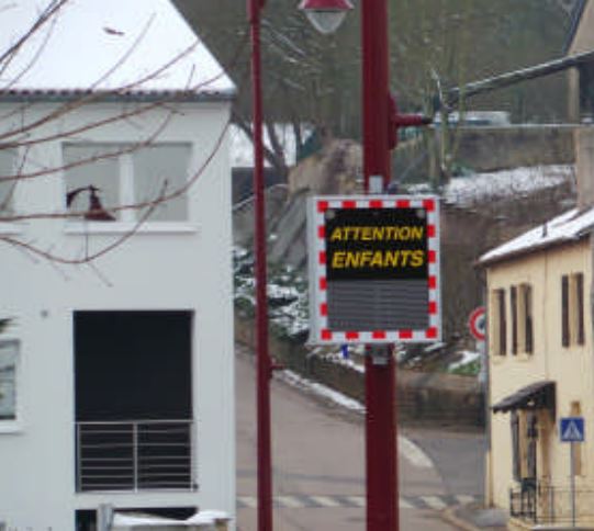 Panneaux indicateur de vitesse de véhicule avec radars pédagogiques - Série AFFRADBC-1LIA_3