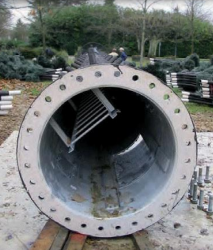 Pylônes arbres accès intérieur SEKOIA - standard 15 à 30m, tronc marron/noir, échelle Soll, plateforme extérieure_2