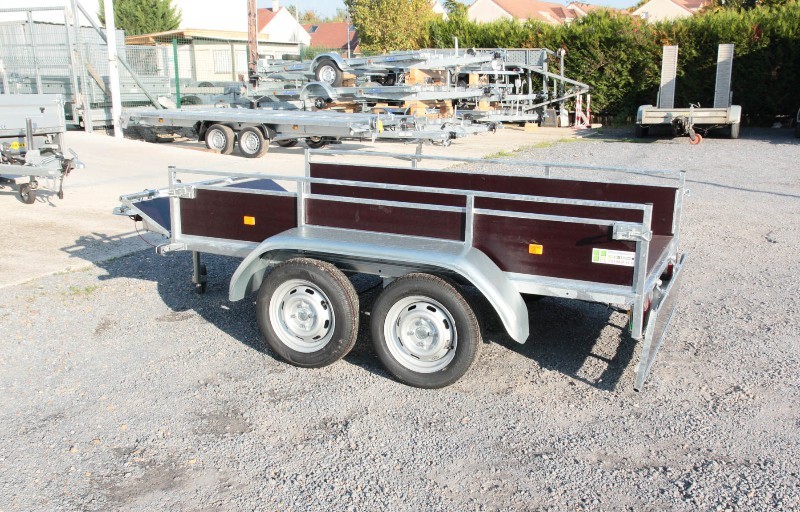 Remorque utilitaire à 2 essieux en 750 kg freiné pour le transport, des particuliers comme des pros - erde expert - lc 242 f bois_2