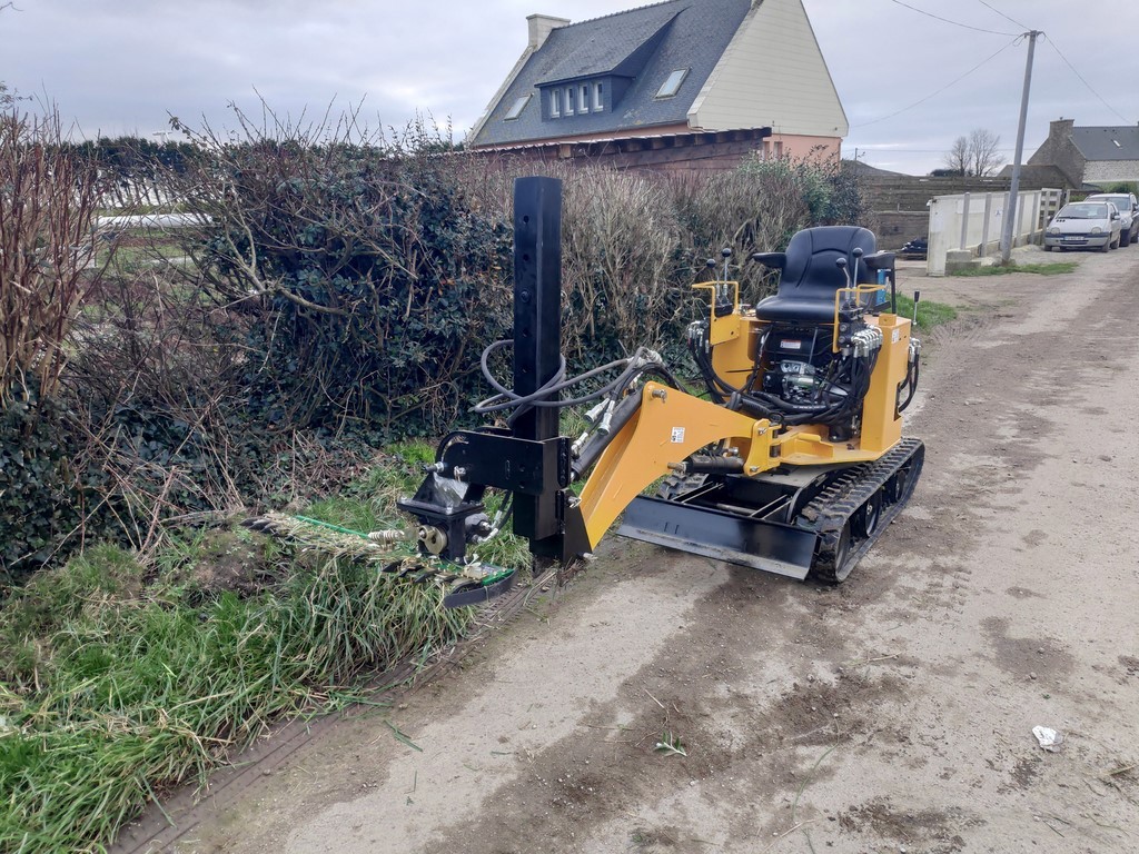 Taille haie hydraulique pour mini pelle - hho_2