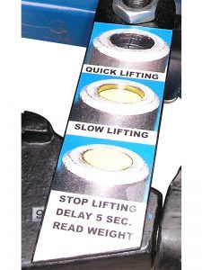 SSS25L - Transpalette peseur - I-Lift Equipment Ltd. - Capacité 2500kg - Indicateur de charge breveté_2