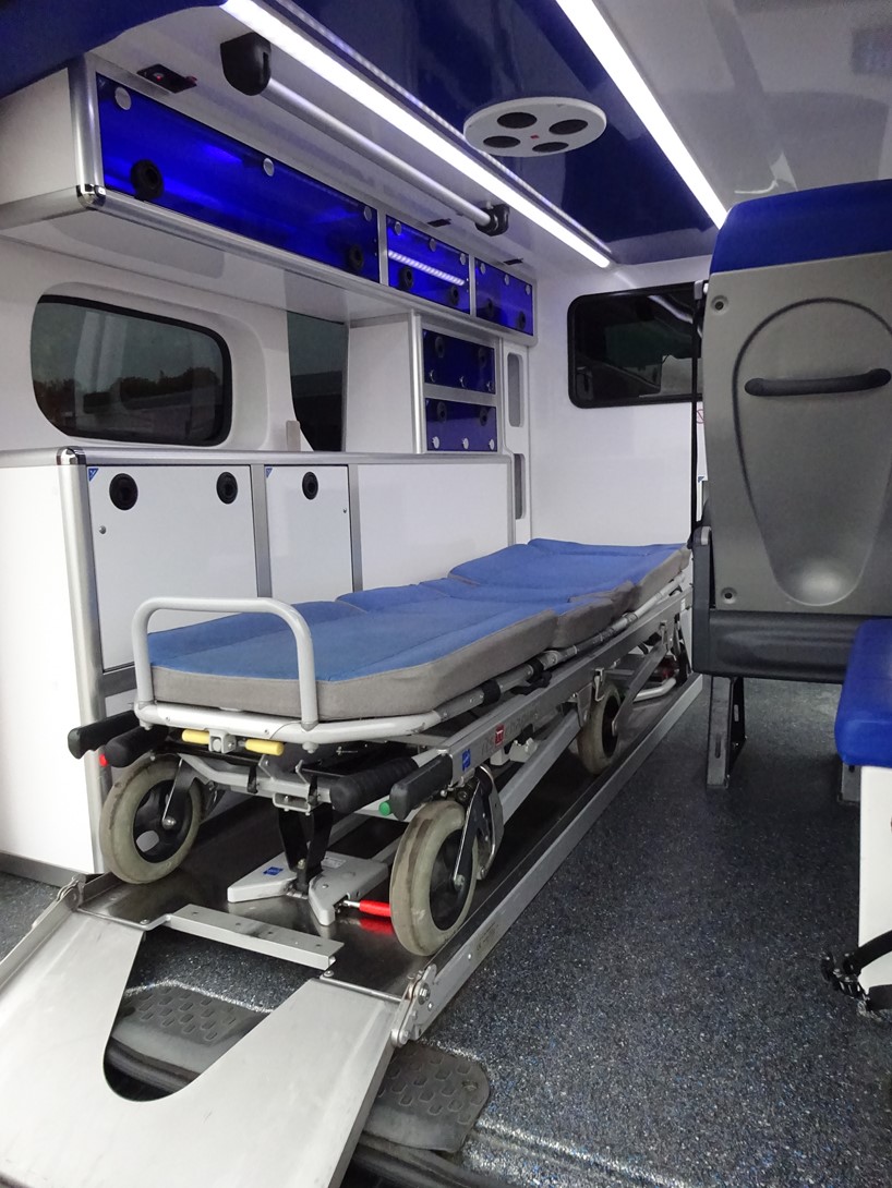 Ambulance renault trafic l1h1 2015 type a1 - occasion_2