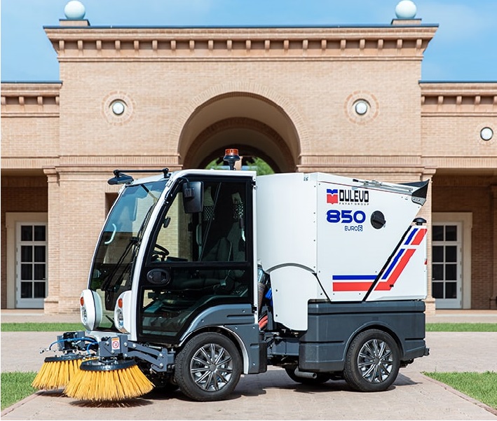 Balayeuse de voirie thermique Dulevo 850 - idéale pour le centre-ville et zones difficiles d'accès_2