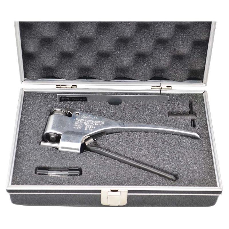 Duromètre à pince WEBSTER - Type B - mesure Rockwell E ou B - contrôle une main 1 à 7 mm_2