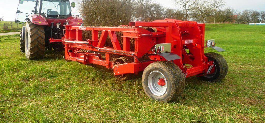 Rouleau agricole Rollmot GL 1230 - Rollmax GL 1230 - Quivogne - 12,30 m - Châssis robuste en V et fonctionnalités hydrauliques_2