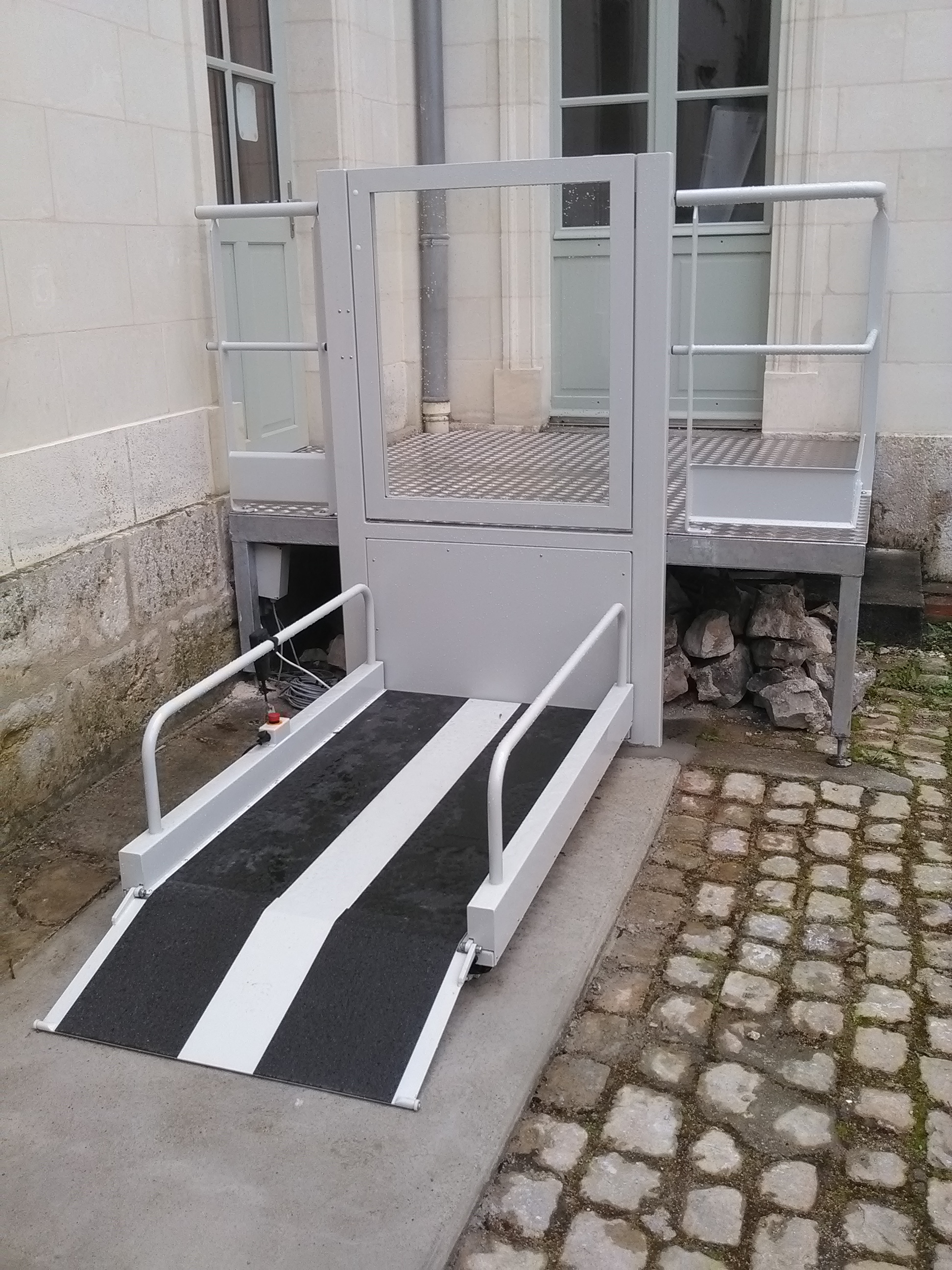 Elévateur mobile minilift 1 course 60 cm_2