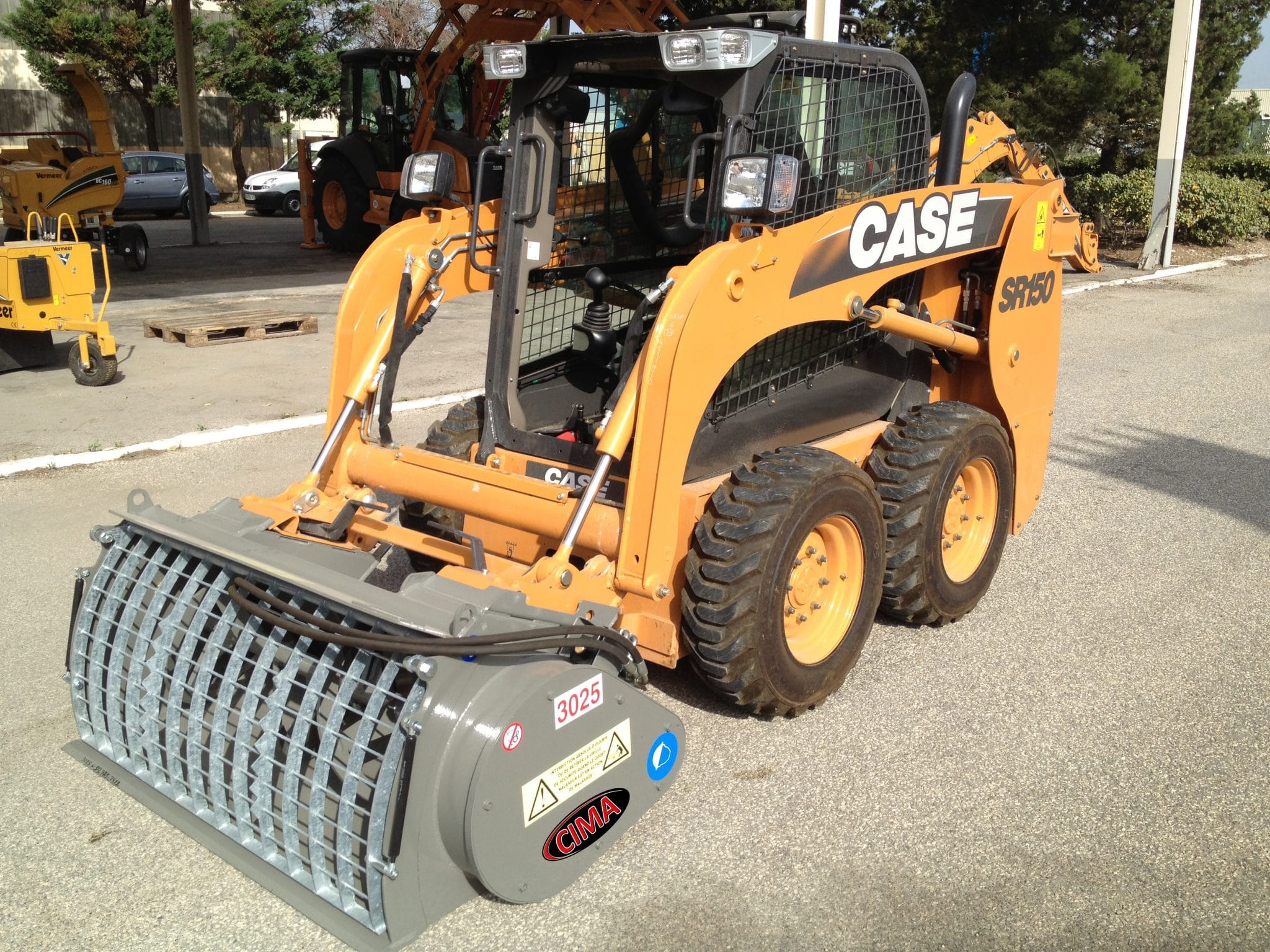 Godet malaxeur à vis adapté au béton léger et dense