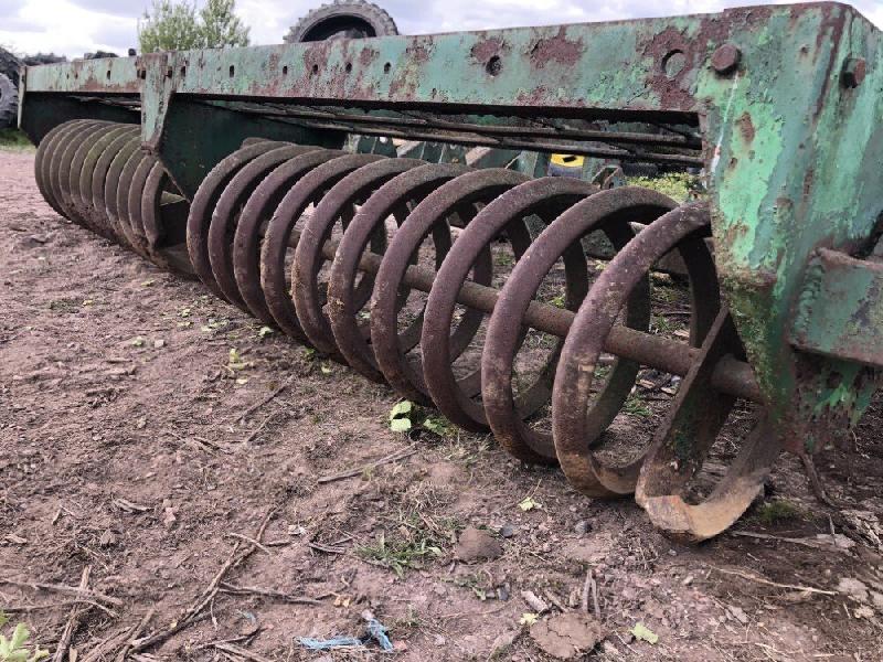 Décompacteur agricole Mc Connel 3.50m - Occasion - châssis et rouleau uniquement, largeur de travail 3.50m_2