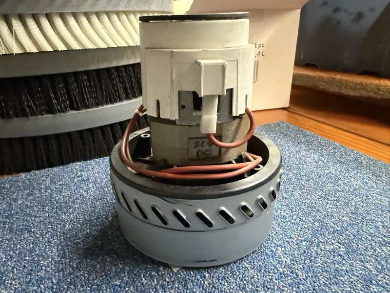 Moteur d'aspiration 24 Volts tangentiel_2