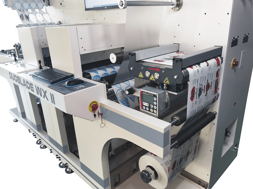 Système de découpe d'étiquettes numérique - Valloy DuobladeWX II - double station avec 8 têtes et caméra CCD_2