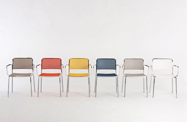 Audrey Shiny - Chaise de restaurant design Lissoni en aluminium poli et plastique brillant_2