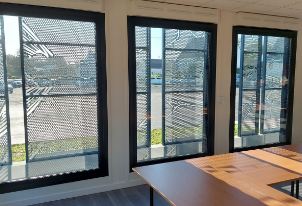 Bureau modulaire - Salle associative - Charpente métallique et étanchéité multicouche - Construction sur mesure_2