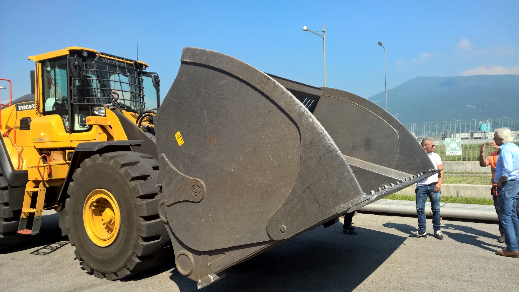 Outil GHD pour engins de travaux publics