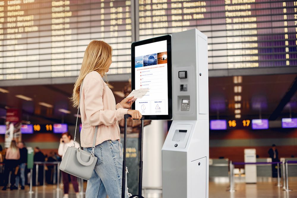 Borne libre-service Swel avec écran 32''_2