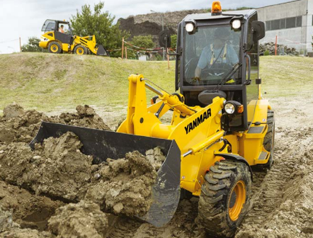 Chargeuses V7 Yanmar - Mini-chargeuses compactes et puissantes sur pneus - Poids opérationnel 4100kg - Capacité du godet 0,7 m3_2