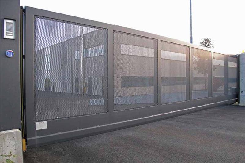 Portail autoporté tôle perforée - 12000 / 1500_2