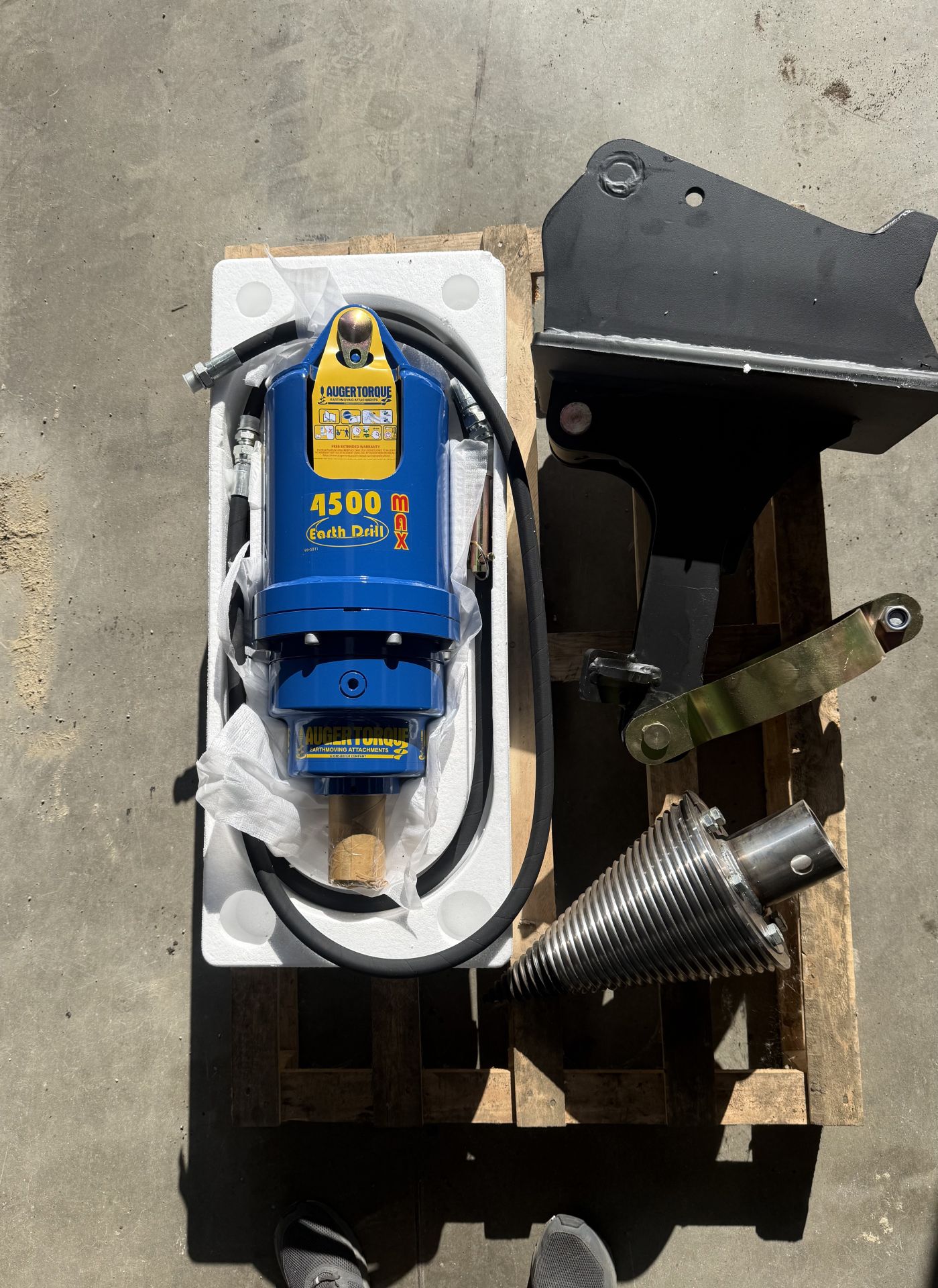 Fendeuse à bois idéale pour le fendage de bûches - AUGER TORQUE X4500 MAX_2