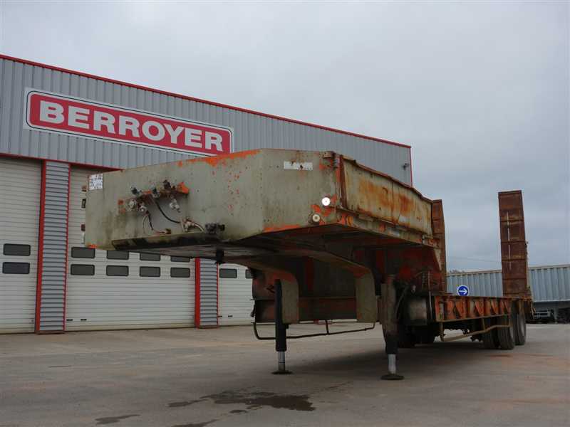 Remorque porte-engins KAISER - Référence 1073 - Semi-remorque 32T avec élargisseurs et rampes hydrauliques_2