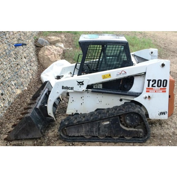 Mini chargeur sur chenilles bobcat t200 turbo d'occasion_2