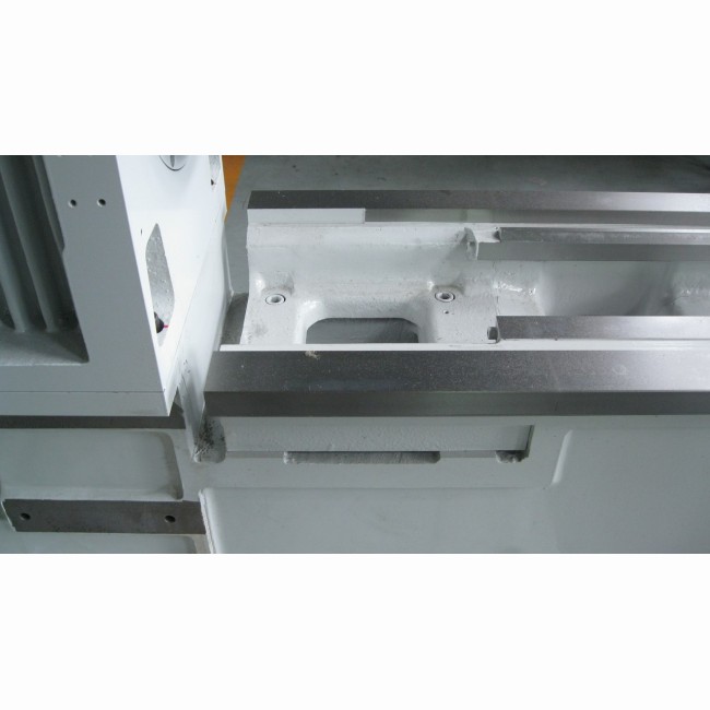 Tour CNC à banc plat moderne et de haute précision - MICROCUT BNC 28 - Pour pièces lourdes jusqu'à 3000 kg_2