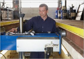 GD-1 - Cric de fosse hydropneumatique AC Hydraulic - Capacité 10-20 tonnes_2