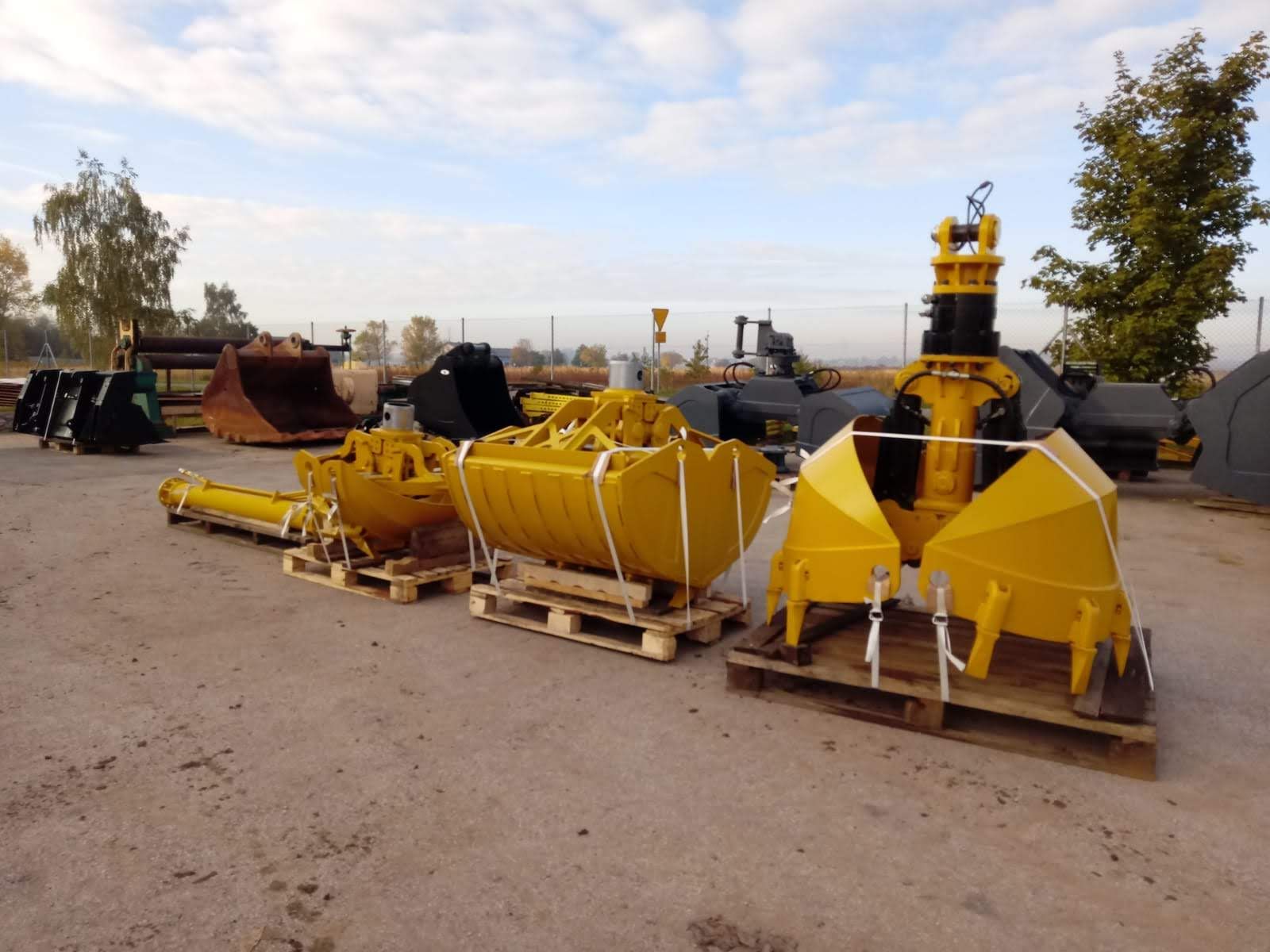 Benne de terrassement ronde pour engins de chantier