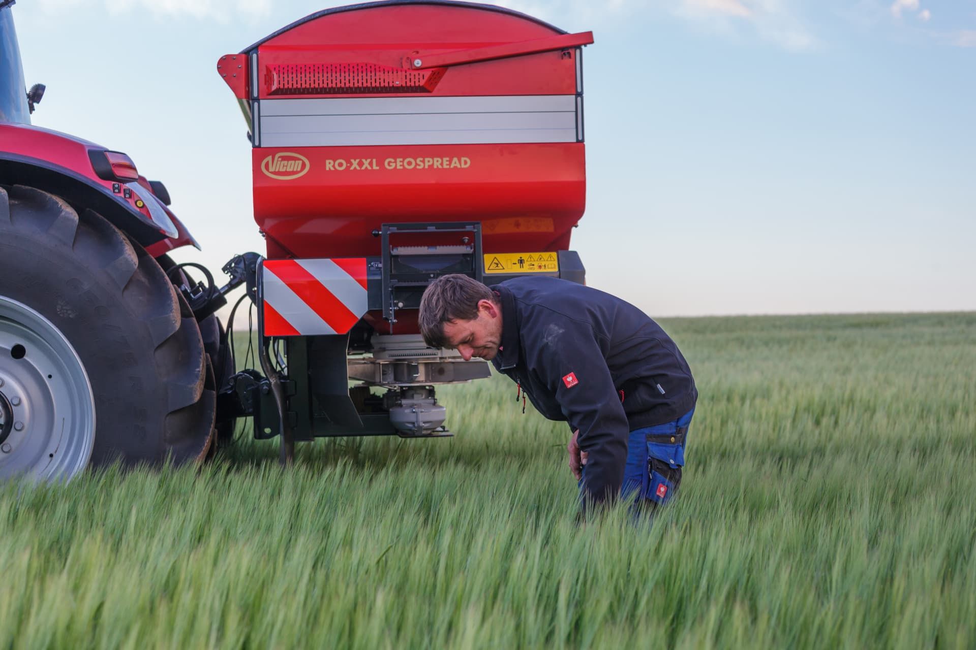 Rotaflow ro-xxl geospread® distributeurs d'engrais - vicon - capacité 1875 à 3900 l_2