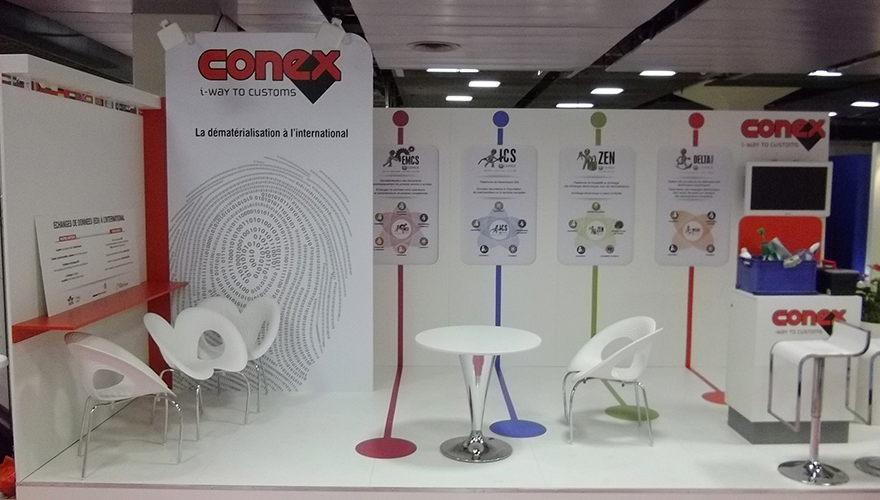 Aménagement de stand - Conception personnalisée avec matériaux de qualité et mise en place professionnelle_2