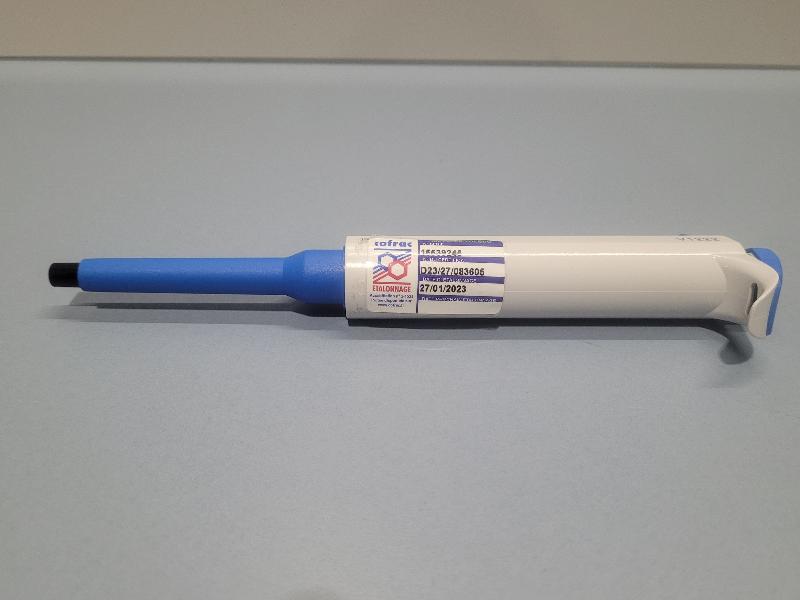 Pipette de laboratoire BIOMERIEUX V1222 GRAM NEG (-) 280 µl_2