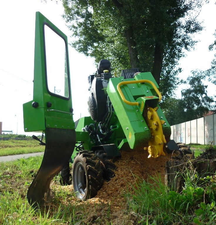 F 500H/38 - Rogneuse de souches hydraulique - Laski - 775 kg - moteur KOHLER ECH 980 - largeur minimale 890 mm_2